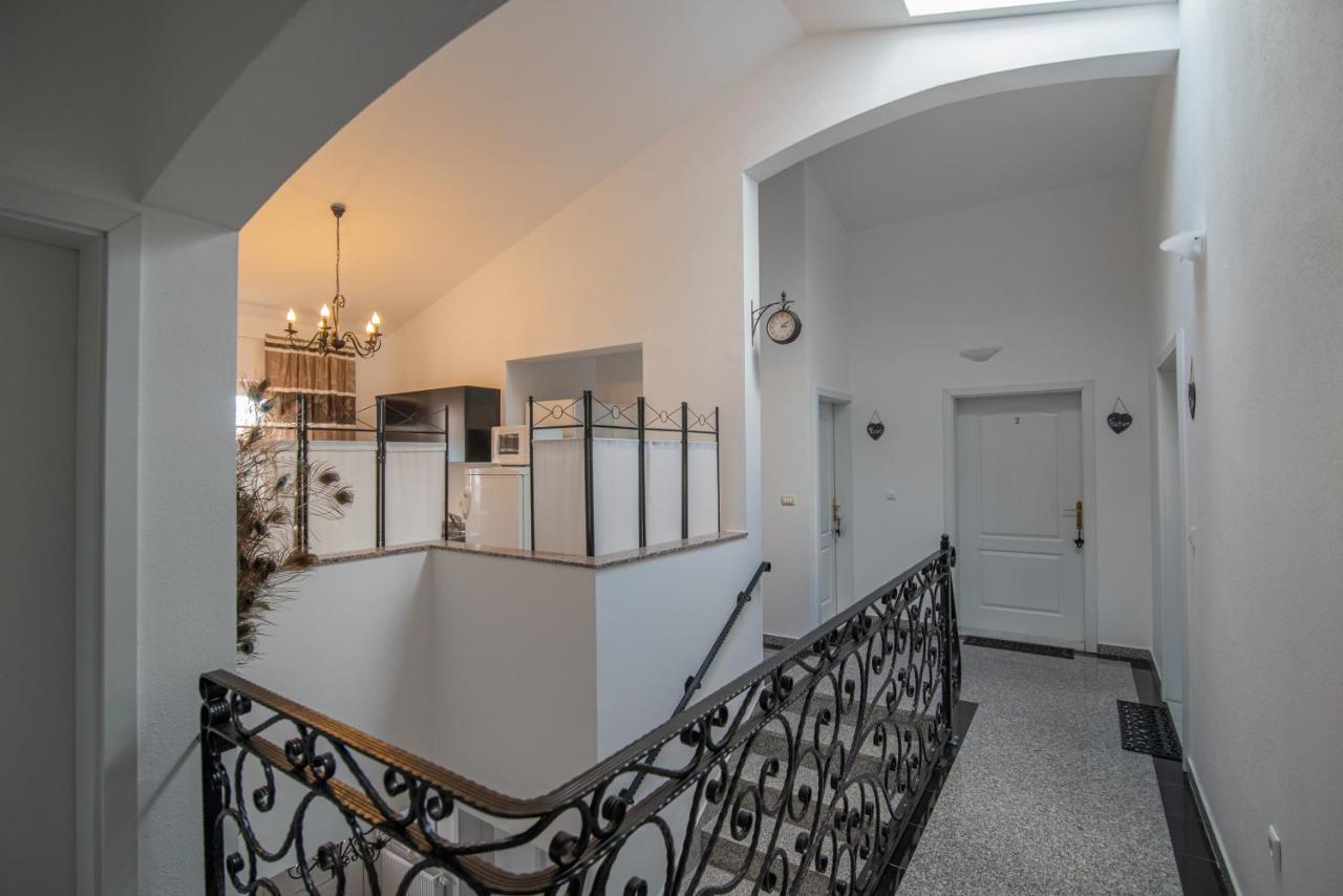 Hotel Villa Vera Fažana Zewnętrze zdjęcie